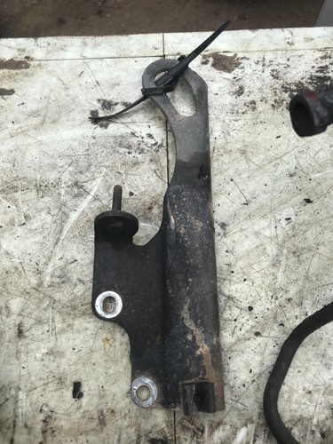 Engine lifting eye f9k f9q - eye, 1.9