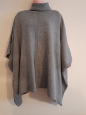 BNWOT - WOMENS  LIGHT GREY