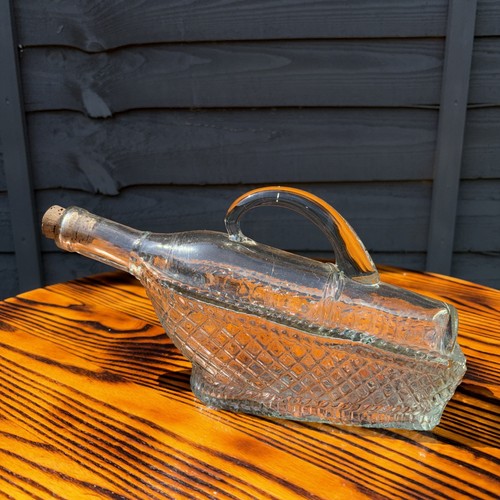 Vintage clear glass wine - clear,