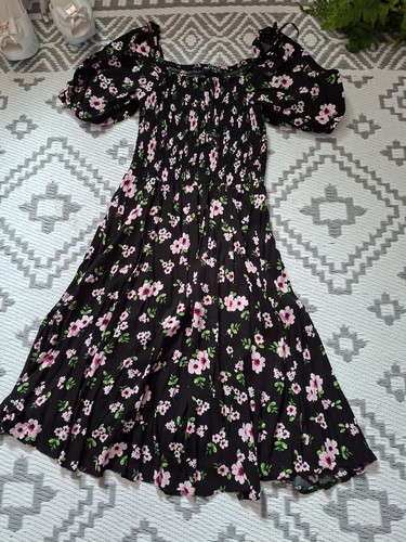 Pretty pink black floral - pink,