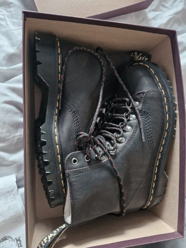 Doctor martens airwair - doctor,