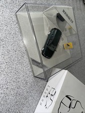 RENAULT LAGUNA ESTATE 1:43