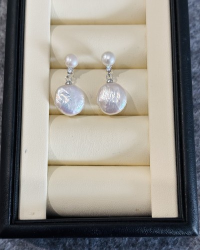 Freshwater pearls button - freshwater,
