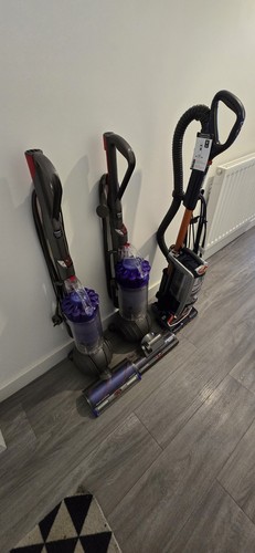 Dyson shark hoovers - 3x,