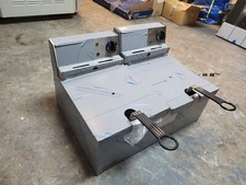 TABLE TOP, TWIN TANK FRYER