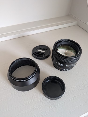 Nikon nikkor 85mm 1 - af, f/1.8d