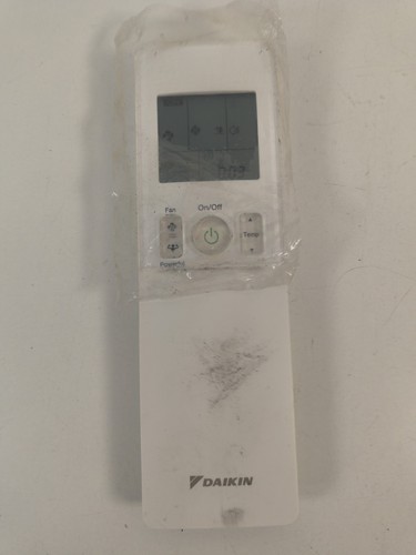Daikin air conditioning - daikin, remote