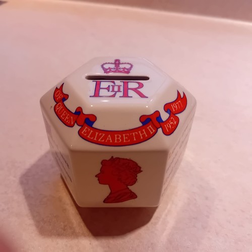 Queen elizabeth 2nd - queen,