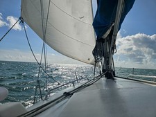 Sailing boat 30ft - Camper and