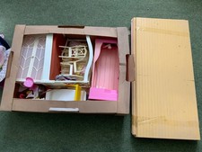 vintage sindy doll house and