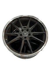 Mercedes C63 w205 wheel 19”