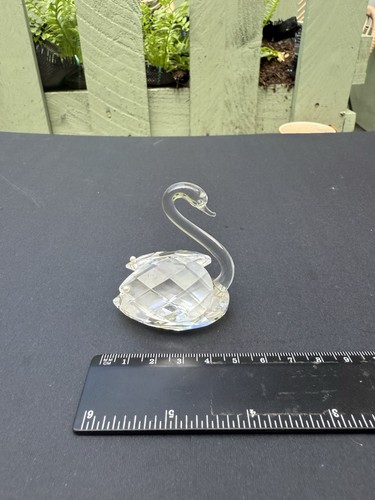 Vintage crystal swan figurine - swan,