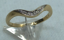 9ct Yellow gold 3 Diamond wishbone Eternity ring size  P weight 1.5 grams