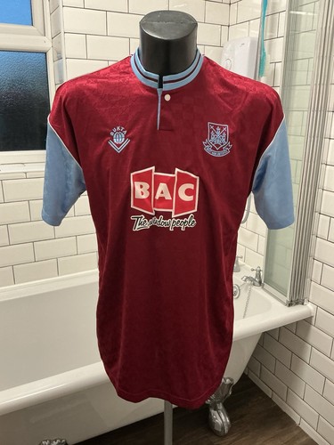 West ham united retro - united,