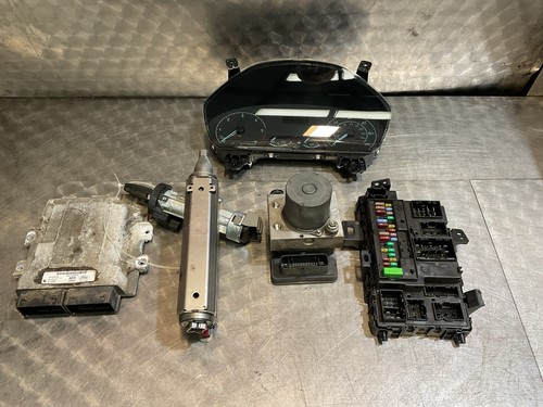 2023 ford transit custom - ford,