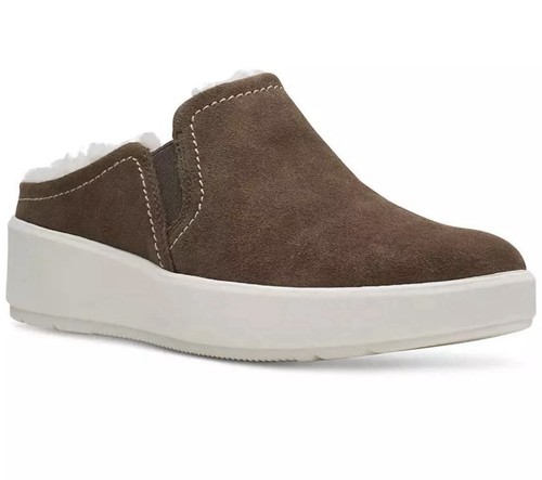 Women size clark s - 6, clark’s