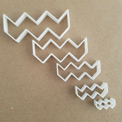 Zigzag zig zag shape - zig,