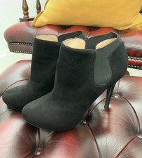GUESS Stilleto Ankle/Shoe
