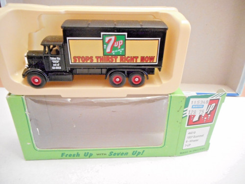Lledo 44019 1937 - , scammell