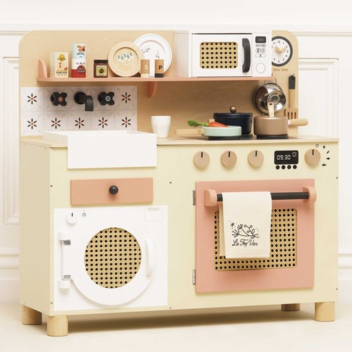 Toy van family - le,