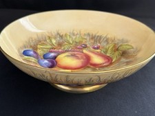 AMAZING! AYNSLEY 10" FOOTED