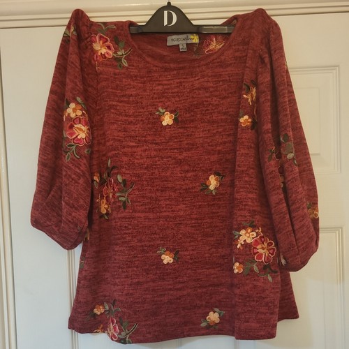 Embroidered ladies sleeve - ladies, ¾