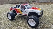 Tamiya DT-03 Hilux Monster