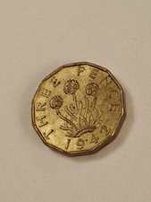 1942 George VI Brass Threepence  High Grade with Lustre 3d Three Pence