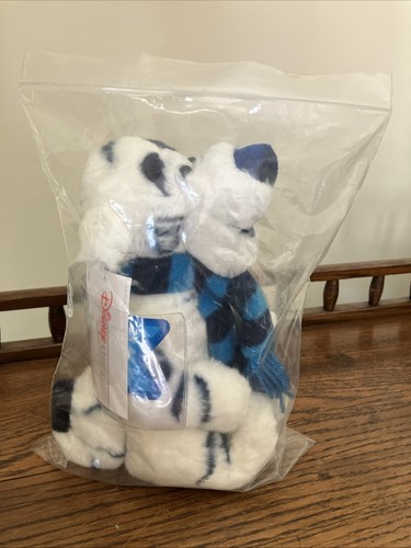 Mwt disney winter white - mwt,