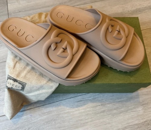 Gucci platform slides sandals - slides,