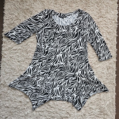 Ellie louise black - louise, white