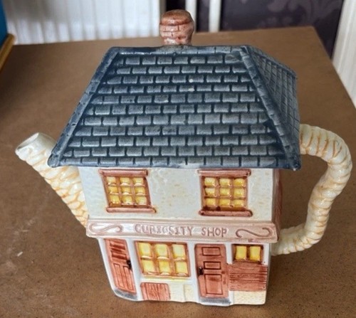 Cardew ceramic novelty - cardew,