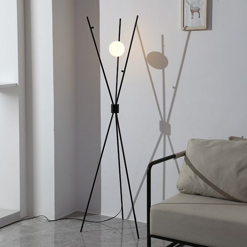 Minimalist tripod floor lamp - tripod,
