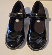 BNIB Clarks Girls ETCH BEAM