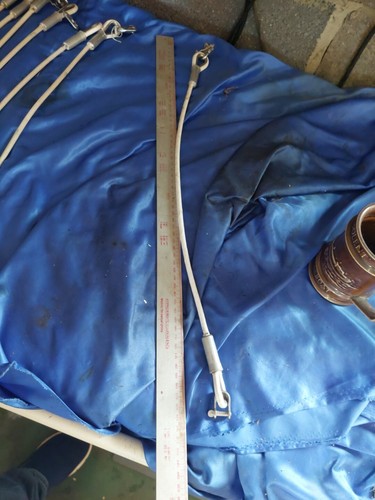 Roll over crimp piston - roll-over,