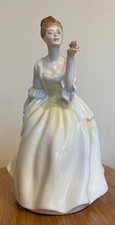 ROYAL DOULTON Figurine HN2460