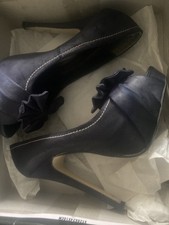 Odeon navy blue high heels stiletto shoes bow detail  good condition 4 37