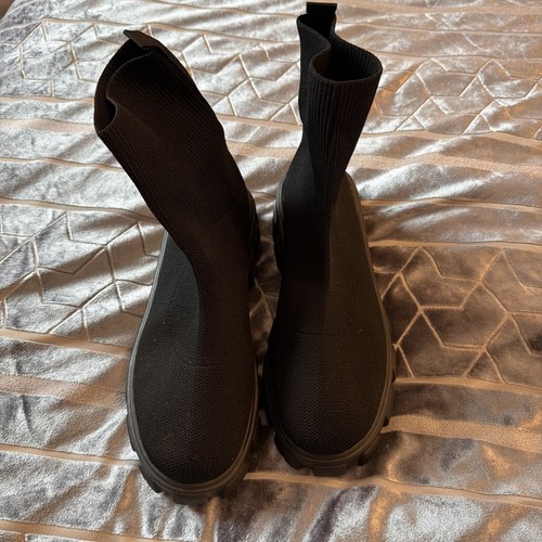 Women worn once - cn43, size