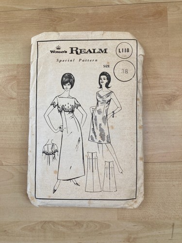 Vintage woman realm - vintage, woman’s