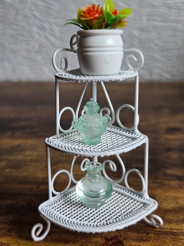 Doll house white ornate - doll,