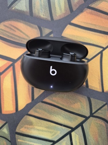 Beats dre wireless - by, dr.