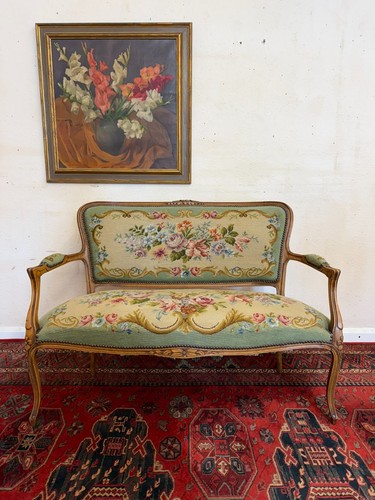 Elegant french carved walnut - french,