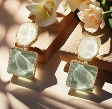 Lightweight Square Drop