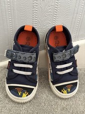 Infants Podlers Trainers Size 7.5 In Great Conditions.
