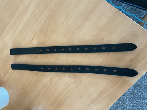 Pair brand new - of,