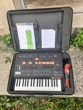 Korg ARP Odyssey Rev3 37-Slim Key Duophonic Analog Synthesizer