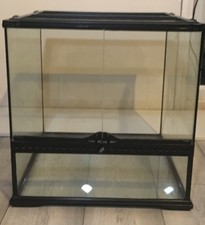 Exo Terra All Glass Terrarium 45x45x45cm very good condition used For Reptiles. 