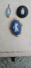 Wedgewood Brooches & Pendant