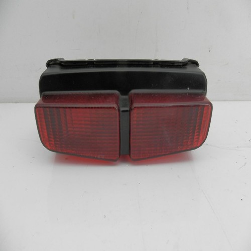 Yamaha fzs 600 - yamaha, taillight