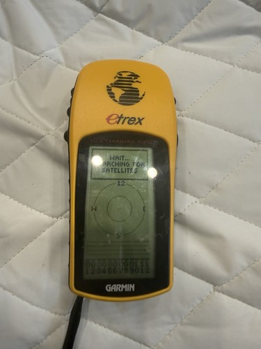Garmin etrex handheld gps - garmin,